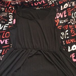 Black wavy dress